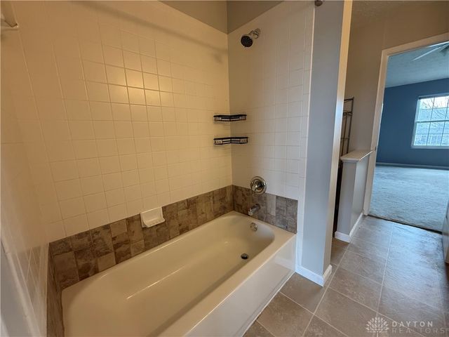 2433 Cabbage Key Drive, Miami Twp, OH 45342