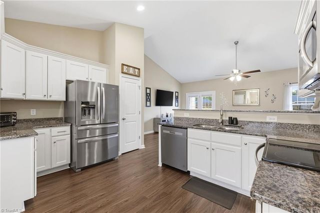 4811 Lord Andrews Place, Liberty, NC 27298