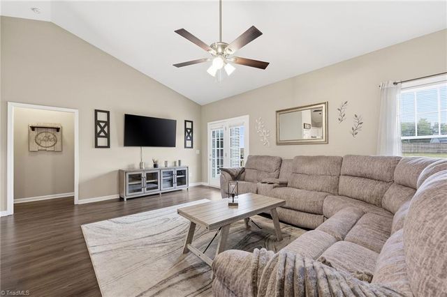 4811 Lord Andrews Place, Liberty, NC 27298