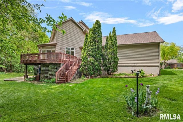 4104 Chandlerwood Road, Springfield, IL 62711