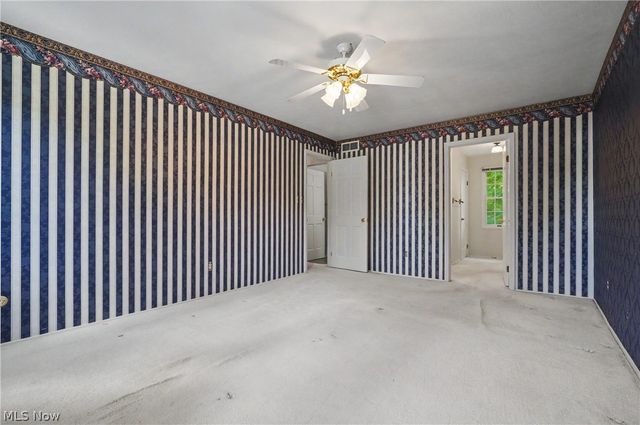 2692 Foxwood Drive, Akron, OH 44333