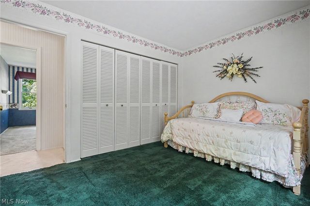 2692 Foxwood Drive, Akron, OH 44333