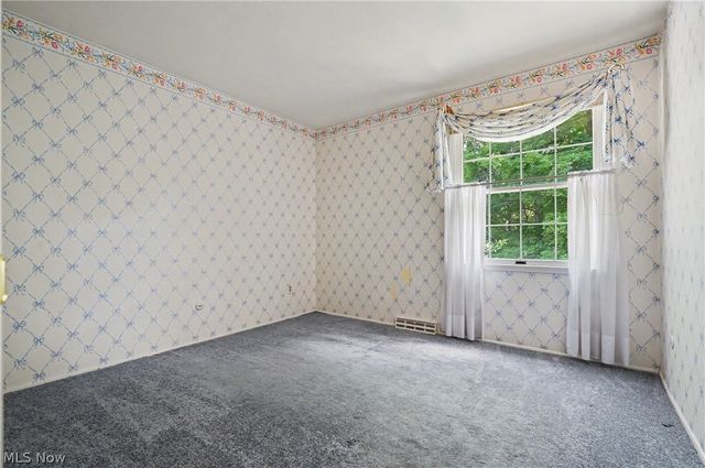 2692 Foxwood Drive, Akron, OH 44333
