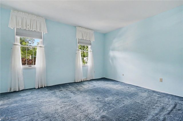 2692 Foxwood Drive, Akron, OH 44333