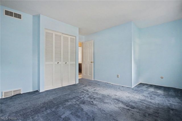 2692 Foxwood Drive, Akron, OH 44333