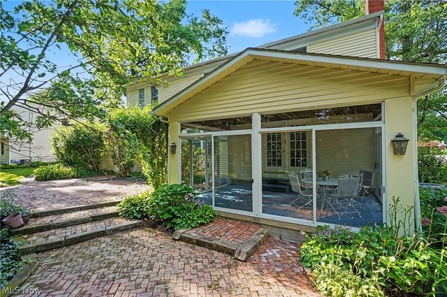 2692 Foxwood Drive, Akron, OH 44333
