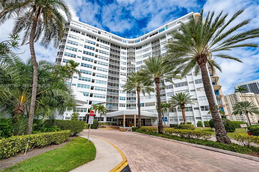 100 Golden Isles Dr 104, Hallandale Beach, FL 33009