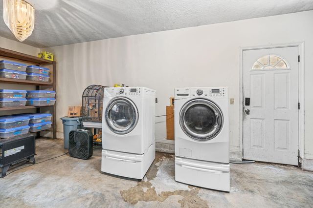 1401 Bennett Road, Fort Pierce, FL 34947