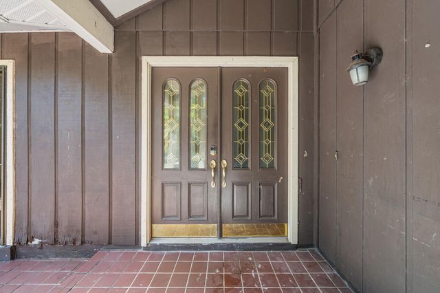 1401 Bennett Road, Fort Pierce, FL 34947