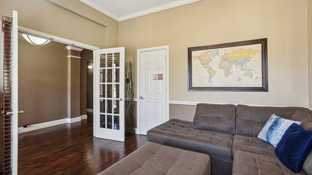 3814 Cemetery Hill Road, Carrollton, TX 75007