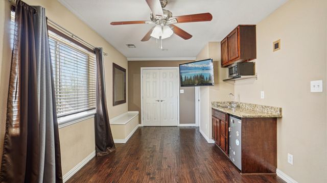 3814 Cemetery Hill Road, Carrollton, TX 75007