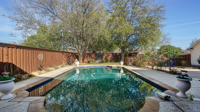 3814 Cemetery Hill Road, Carrollton, TX 75007