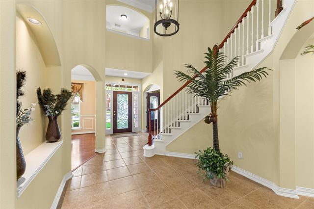 2407 Royal Palm Court, League City, TX 77573