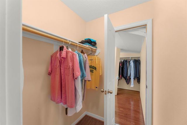 2407 Royal Palm Court, League City, TX 77573