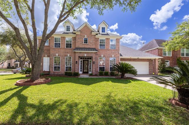 2407 Royal Palm Court, League City, TX 77573