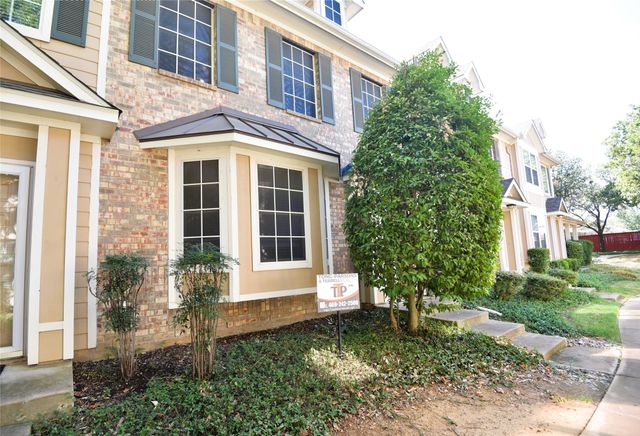 2505 Durango Ridge Drive, Bedford, TX 76021