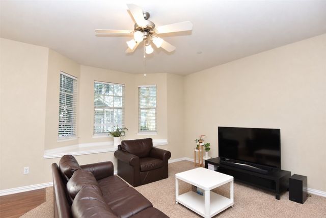 2505 Durango Ridge Drive, Bedford, TX 76021