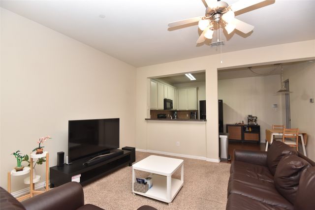 2505 Durango Ridge Drive, Bedford, TX 76021