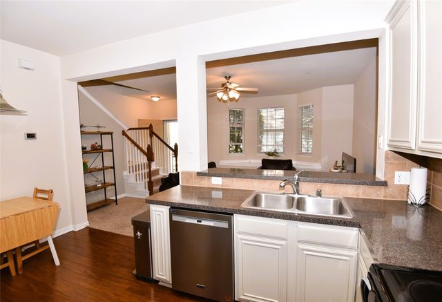 2505 Durango Ridge Drive, Bedford, TX 76021