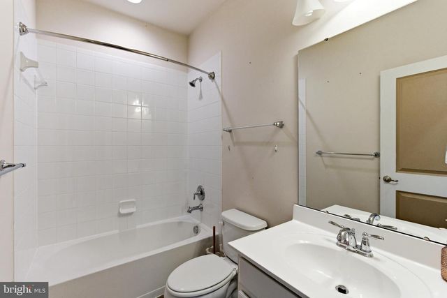 4500 FAIT AVE, Baltimore, MD 21224