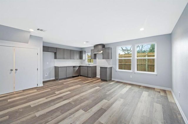 6614 Haight Street B, Houston, TX 77028