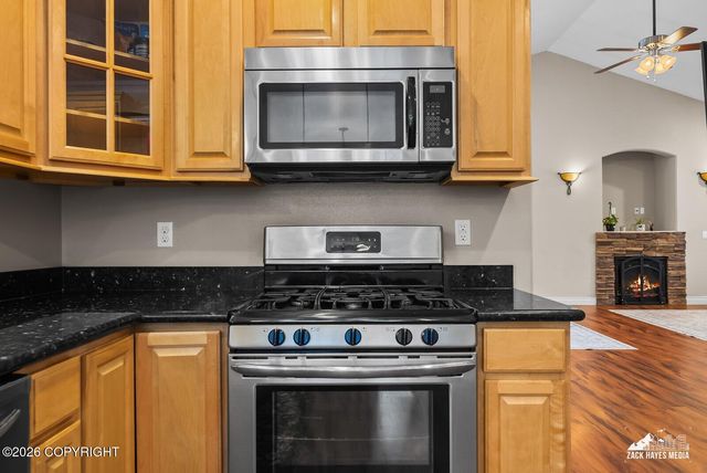 3288 W Birch Meadows Road, Wasilla, AK 99654