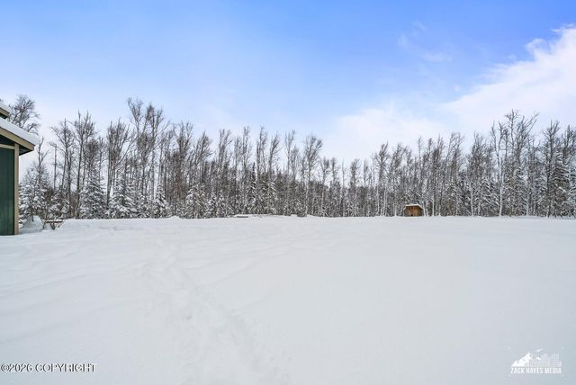 3288 W Birch Meadows Road, Wasilla, AK 99654
