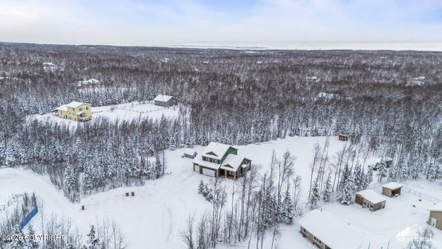 3288 W Birch Meadows Road, Wasilla, AK 99654