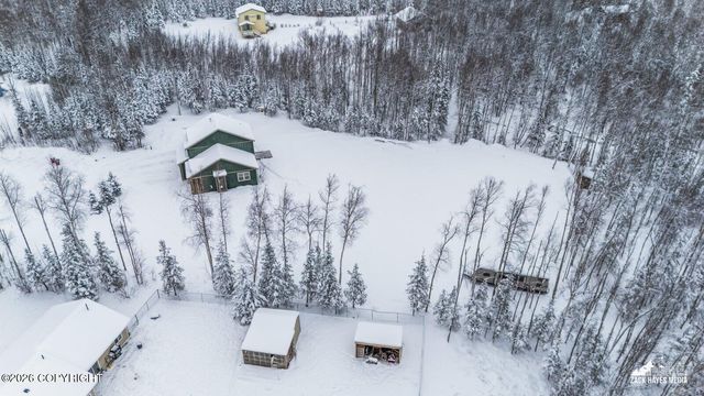 3288 W Birch Meadows Road, Wasilla, AK 99654