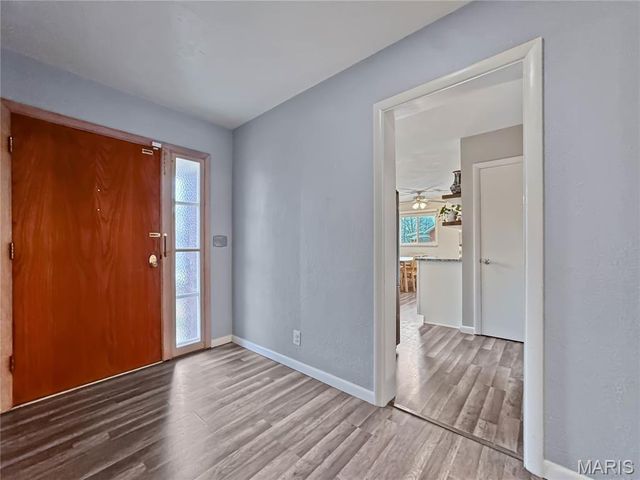 325 N MARKET Street N, Waterloo, IL 62298