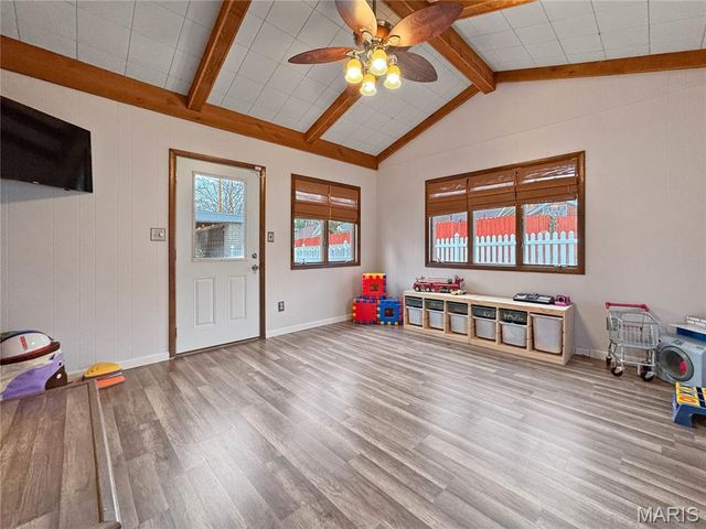 325 N MARKET Street N, Waterloo, IL 62298