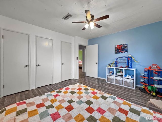 325 N MARKET Street N, Waterloo, IL 62298