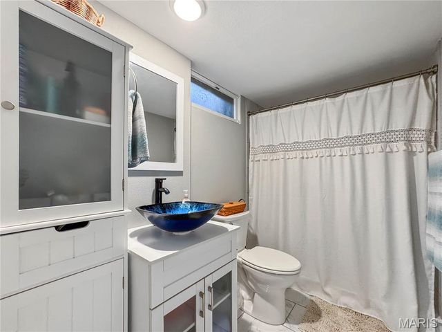 325 N MARKET Street N, Waterloo, IL 62298