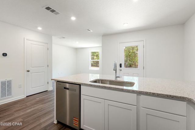 4101 Gulliver Drive, Chipley, FL 32428