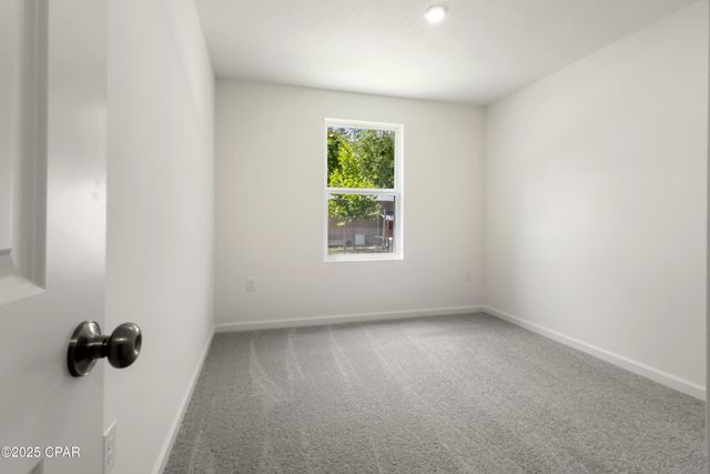 4101 Gulliver Drive, Chipley, FL 32428