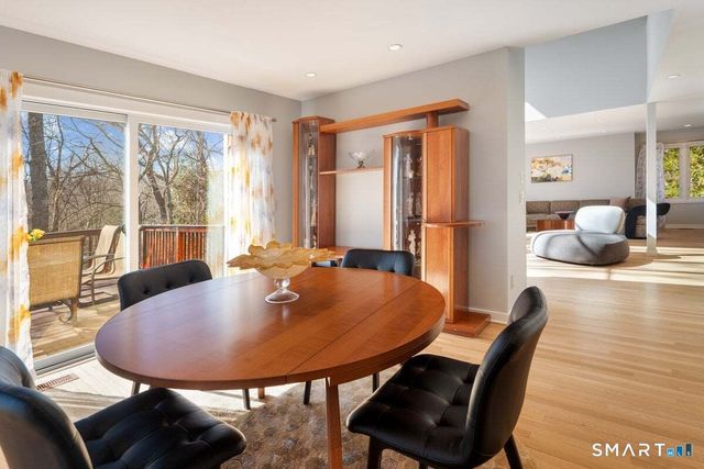 403 Silver Creek Lane 403, Norwalk, CT 06850