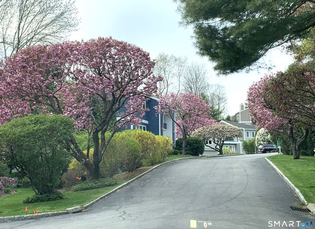 403 Silver Creek Lane 403, Norwalk, CT 06850