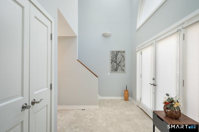 403 Silver Creek Lane 403, Norwalk, CT 06850