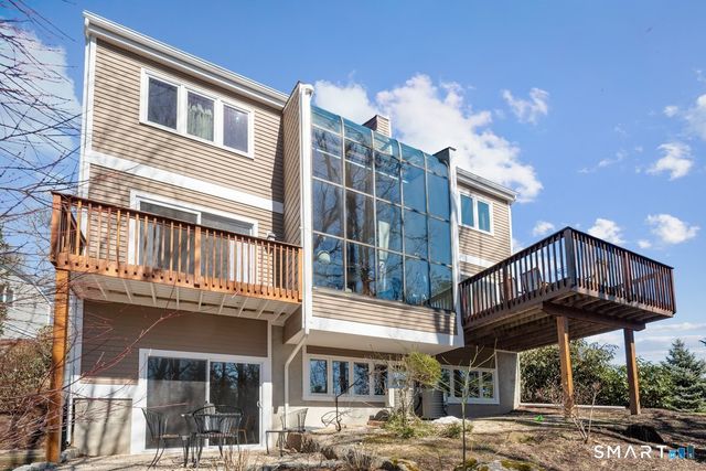 403 Silver Creek Lane 403, Norwalk, CT 06850