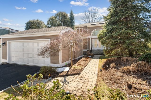 403 Silver Creek Lane 403, Norwalk, CT 06850