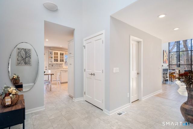 403 Silver Creek Lane 403, Norwalk, CT 06850