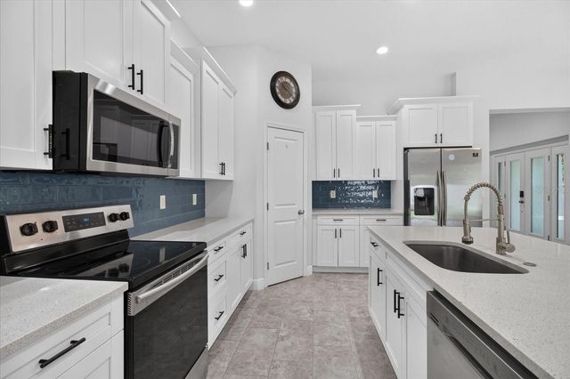5114 CHILKOOT STREET, Tampa, FL 33617