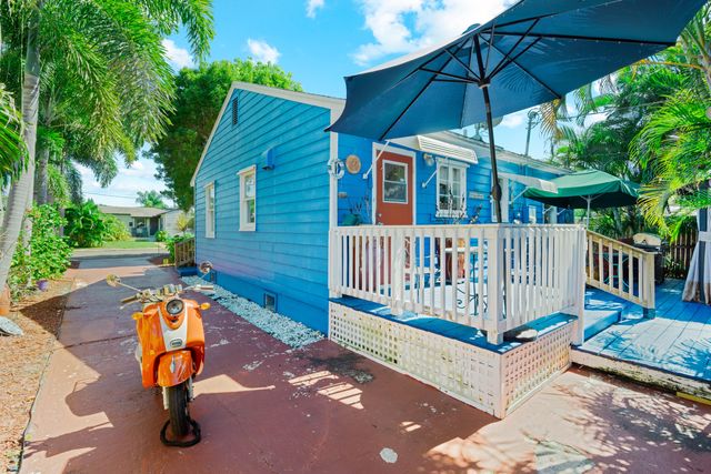 1111 N K Street, Lake Worth Beach, FL 33460