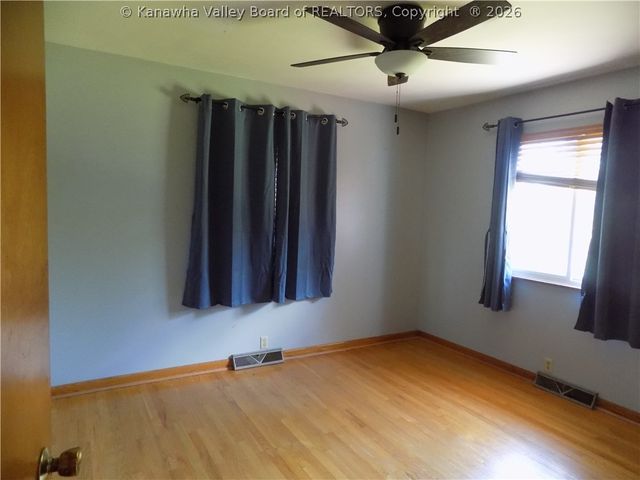 2008 Cortona Lane, Sissonville, WV 25320