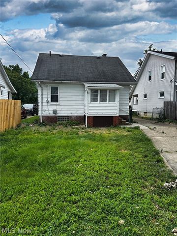 22401 Arms Avenue, Euclid, OH 44123