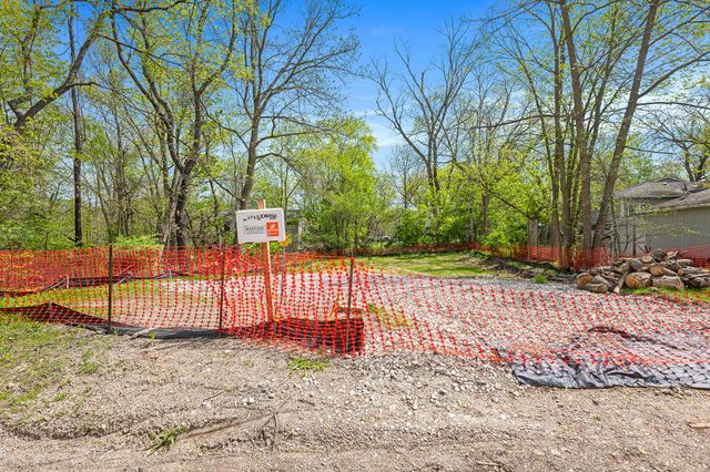 3965 Carrick Avenue, West Bloomfield, MI 48324