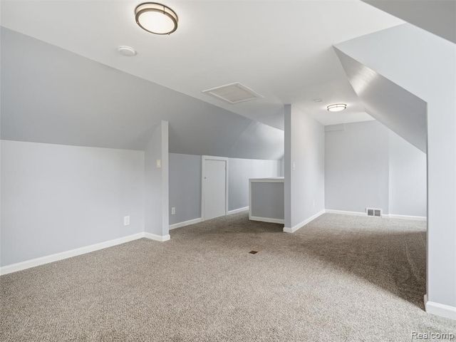 15201 Cavour Street, Livonia, MI 48154