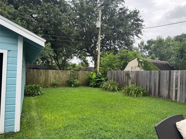 509 23rd Avenue N, Texas City, TX 77590