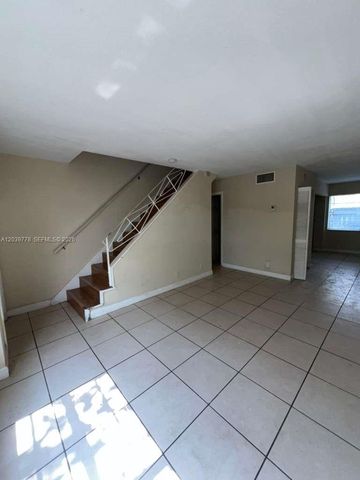4625 NW 9th Dr 4625, Plantation, FL 33317
