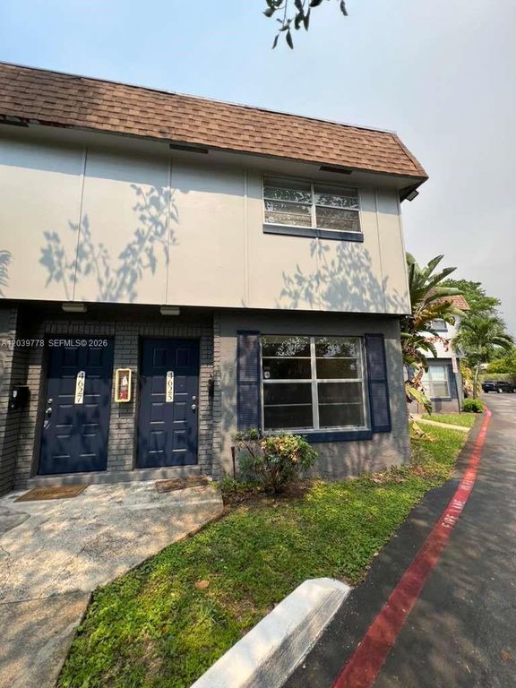 4625 NW 9th Dr 4625, Plantation, FL 33317